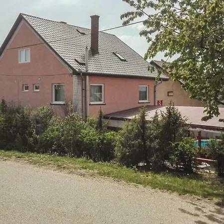 Eight-bedroom Holiday In * Aggtelek