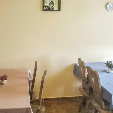 Eight-bedroom Holiday In Aggtelek